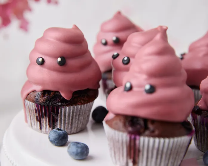 Monster Cupcakes / mit Blaubeeren und Erdbeer Marshmallow Fluff