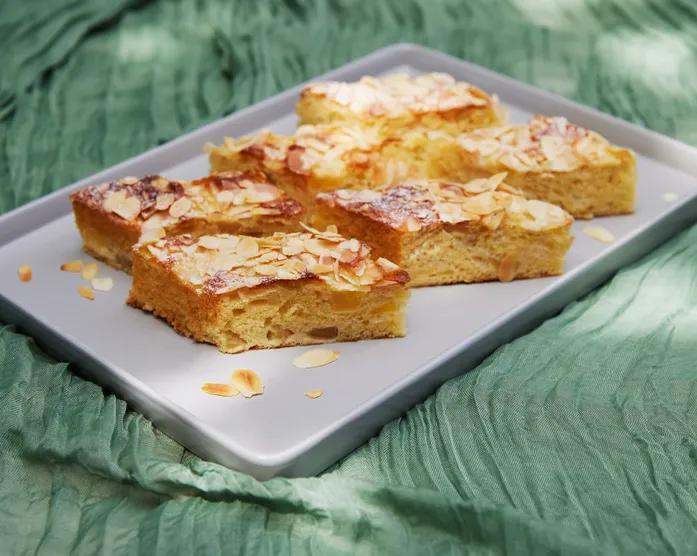 Ayshes Apfelkuchen / Apfel-Blechkuchen mit Mandeln