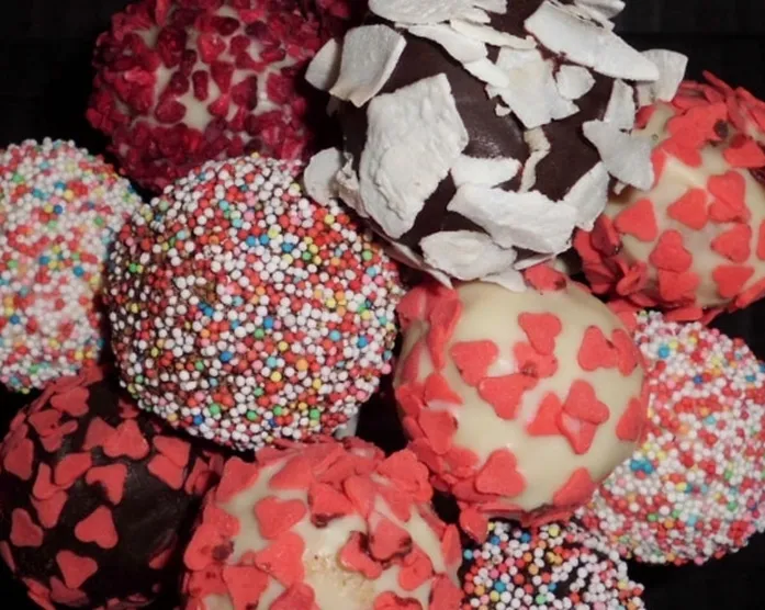 Cakepops – die leckere, bunte Verführung