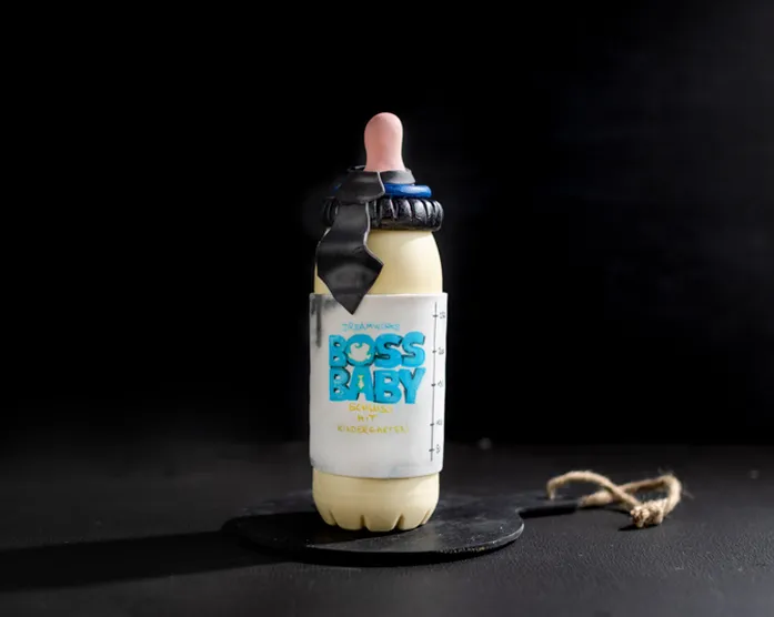 Boss Baby 3D Bottle / Gender Reveal Cake / Baby Shower Torte