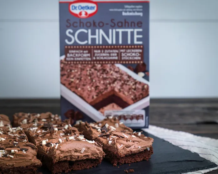 Schoko-Sahne Schnitte nachgemacht vegan / Dr. Oetker