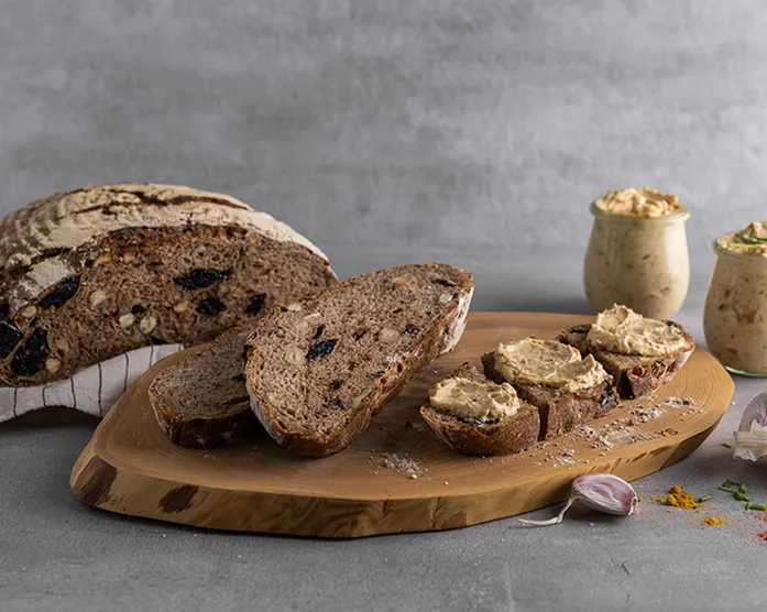 Pflaumenbrot mit Dip
