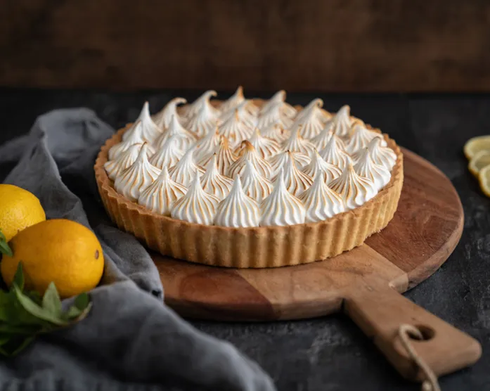 Zitronen Tarte mit Baiser / Backen mit Ela