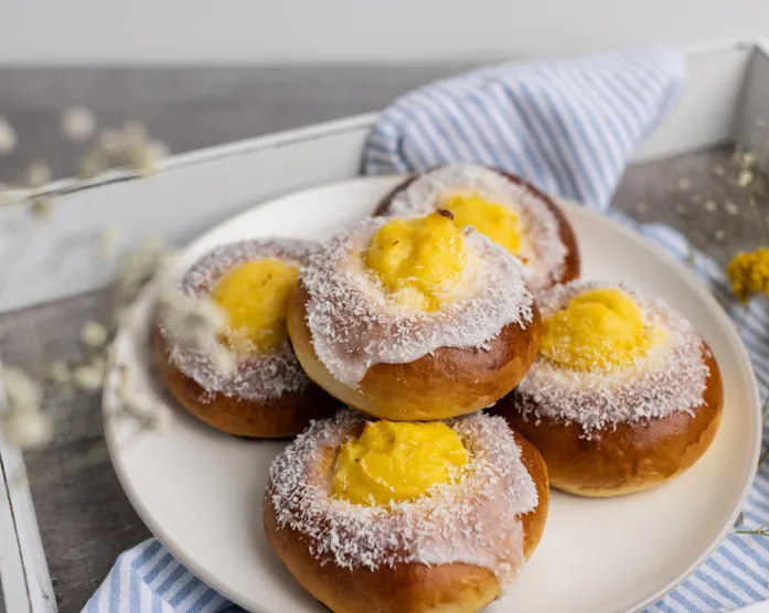 Skolebrød – norwegische Hefebrötchen / Vanillegebäck