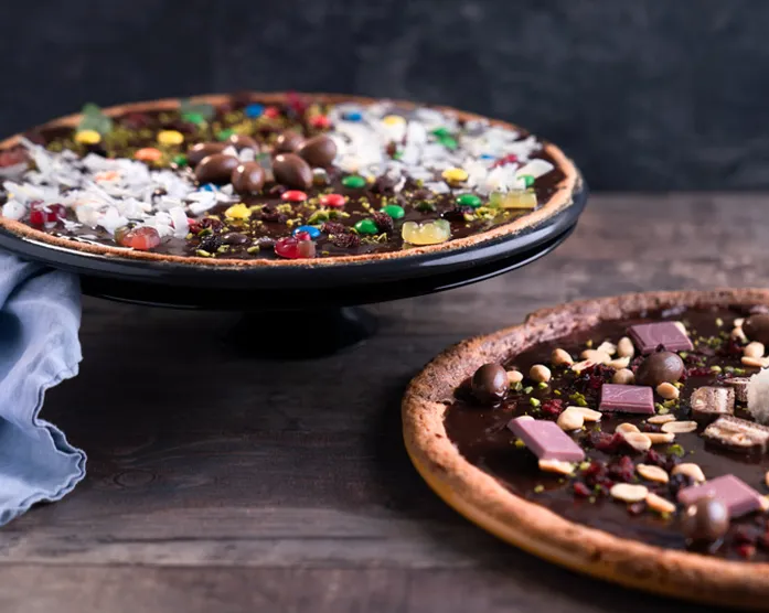 Cookie Pizza mit Süßigkeiten