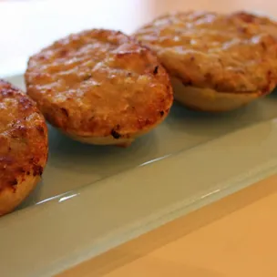Thunfischbrötchen und Pizzabrötchen / Party Snacks