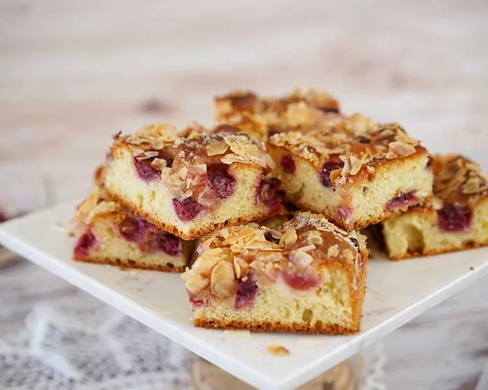 Kirsch-Butterkuchen vom Blech