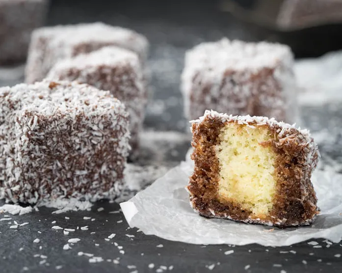 Australische Lamingtons oder kroatische Cupavci