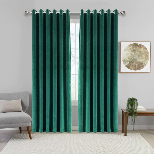 Green Curtain