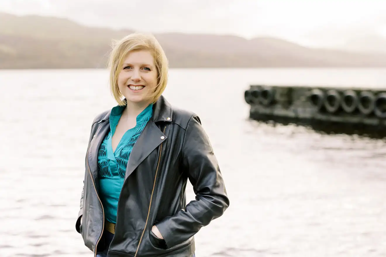 Photo of Clare  Mackintosh