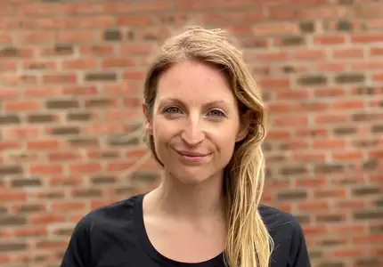 Photo of Laura Kennington