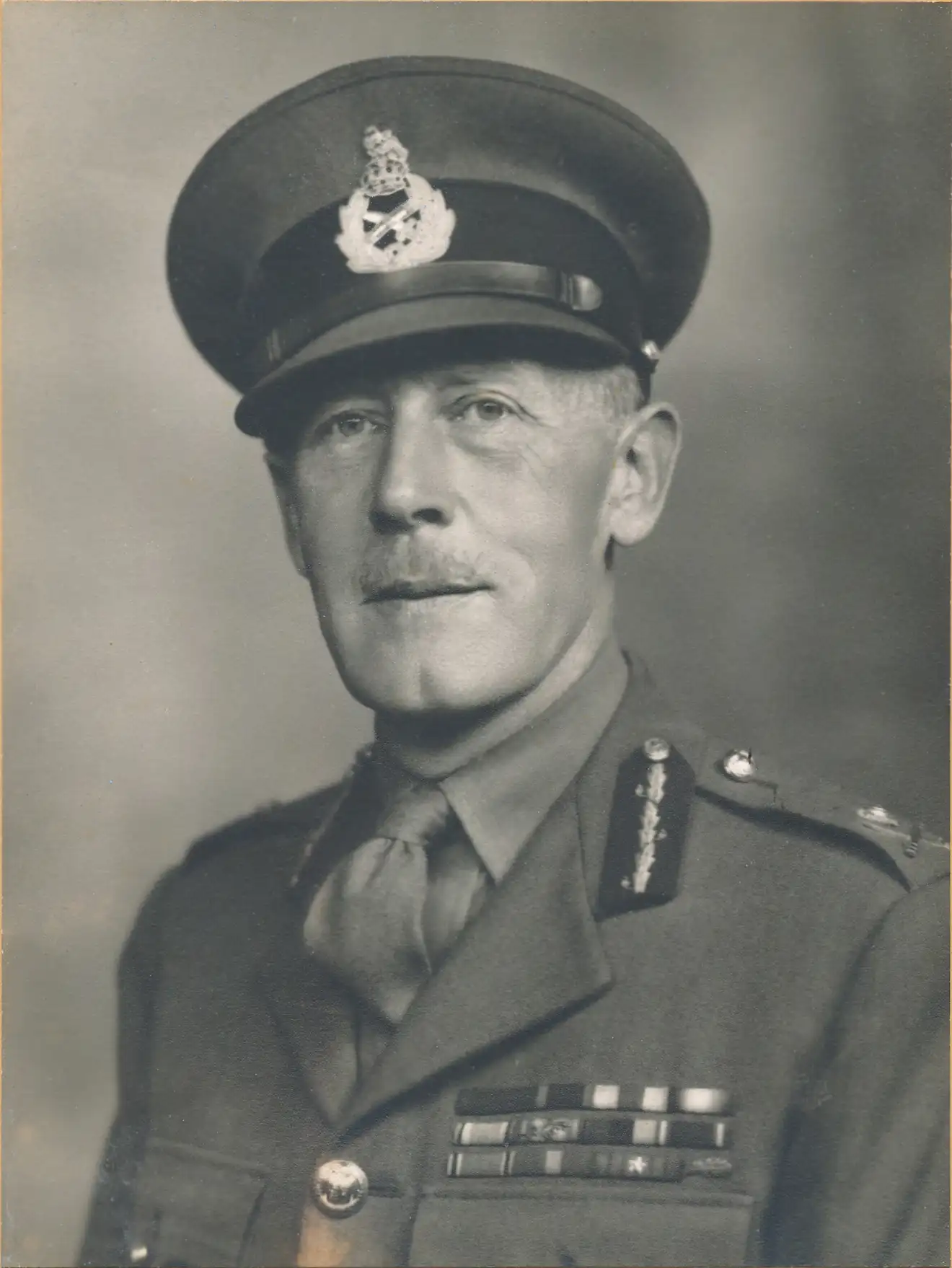 Photo of Donald  Banks