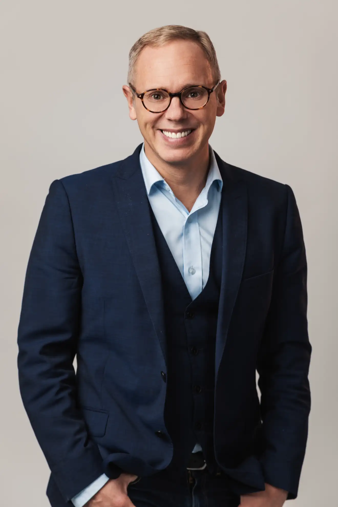Photo of Rob  Rinder