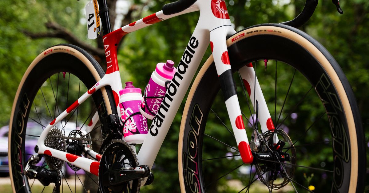 Bike check: Richard Carapaz's KOM-winning Cannondale LAB71