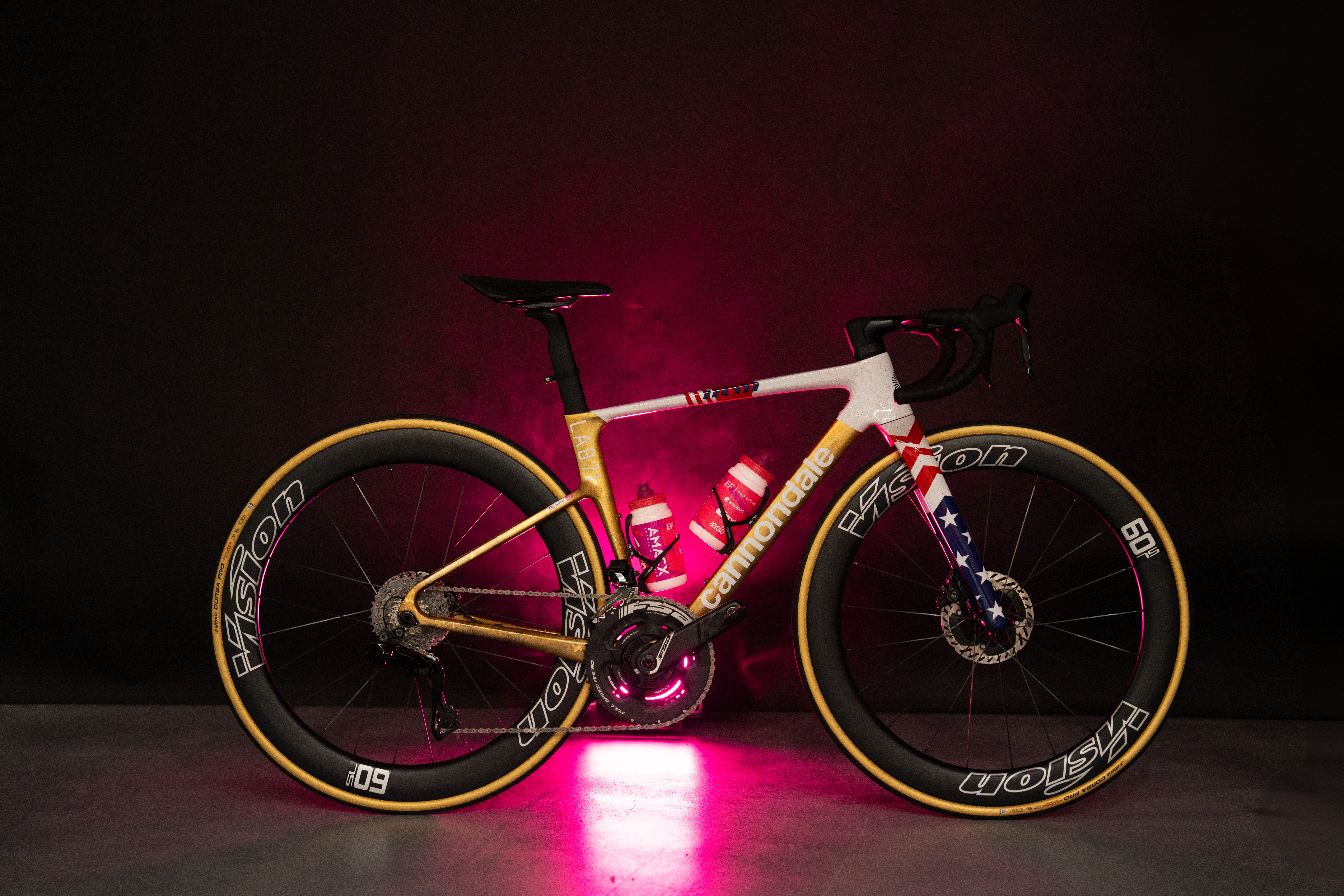 Bike check: Kristen Faulkner's red, white, blue, and gold