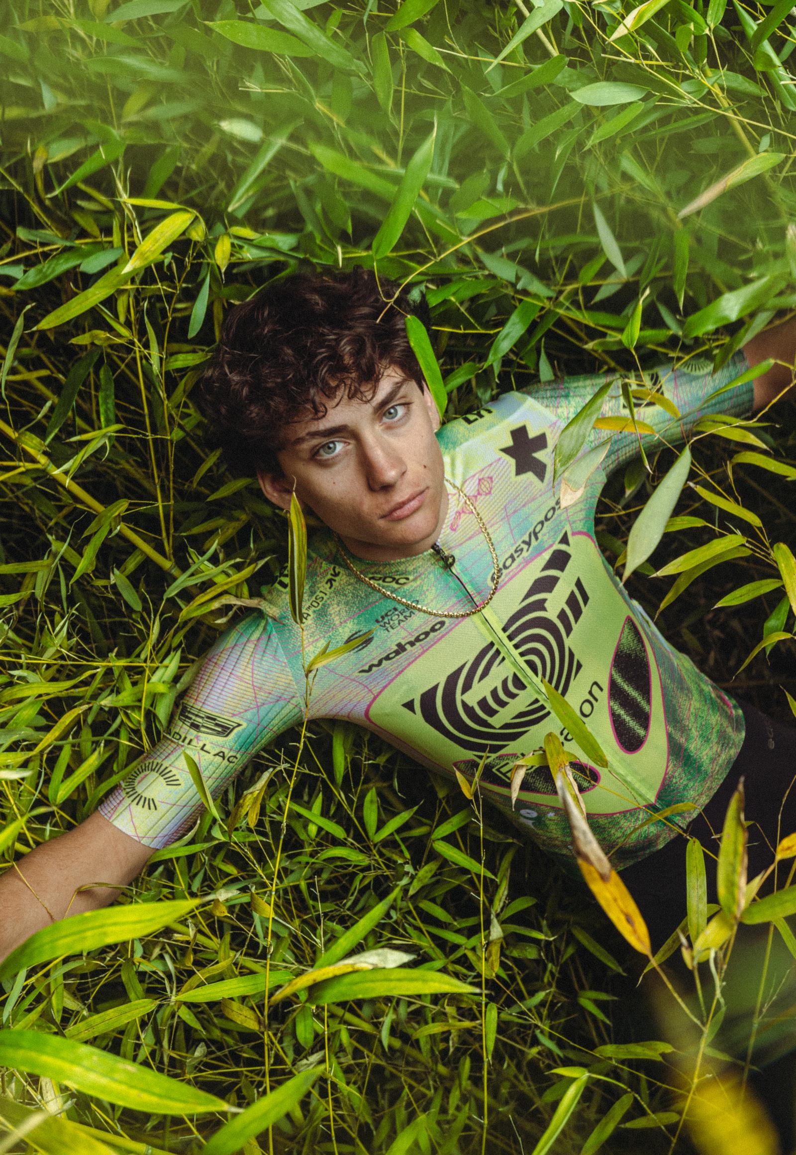 ASSOS and EF Pro Cycling unveil changeout jersey for the Giro d