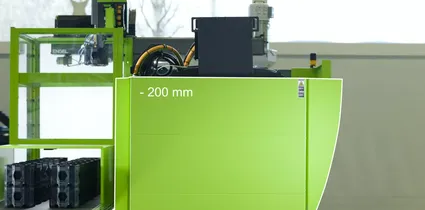 Video shows extra small injection molding machine e-mac slim