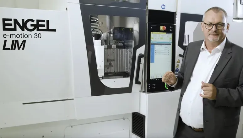 Video zeigt LSR-Mikrospritzguss