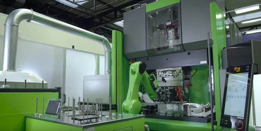 Video shows moulding and overmoulding of organo-sheets