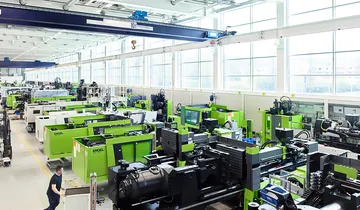 Picture shows production hall at ENGEL