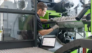 Picture shows Condition Monitoring from ENGEL