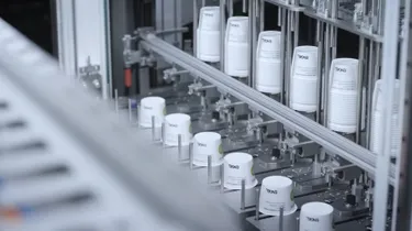 Video shows Fakuma 2026 exhibit e-motion 380