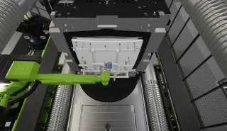 Bild zeigt Spritzguss großflächiger Karosseriebauteile