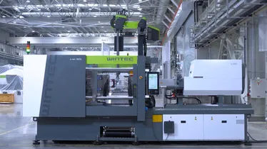 Video zeigt kosteneffiziente Produktion mit einer e-win Spritzgießmaschine von WINTEC