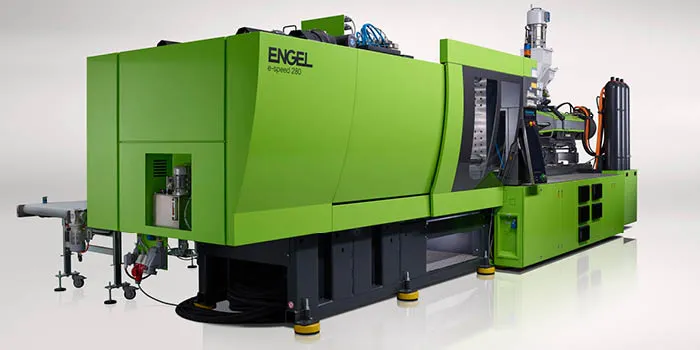 Bild zeigt e-speed Spritzgießmaschine von ENGEL