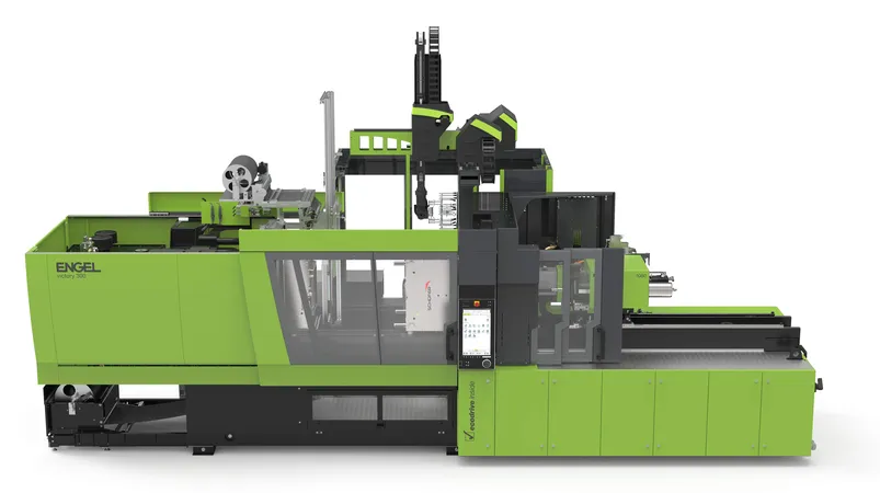 Hydraulic tie-bar-less ENGEL victory 340 US 3000kN injection molding machine