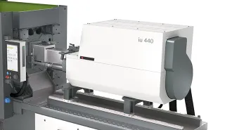 Bild zeigt präzise Spritzeinheit der e-win Spritzgießmaschine von WINTEC