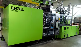 Picture shows clamping unit of a large injection molding machine from ENGEL