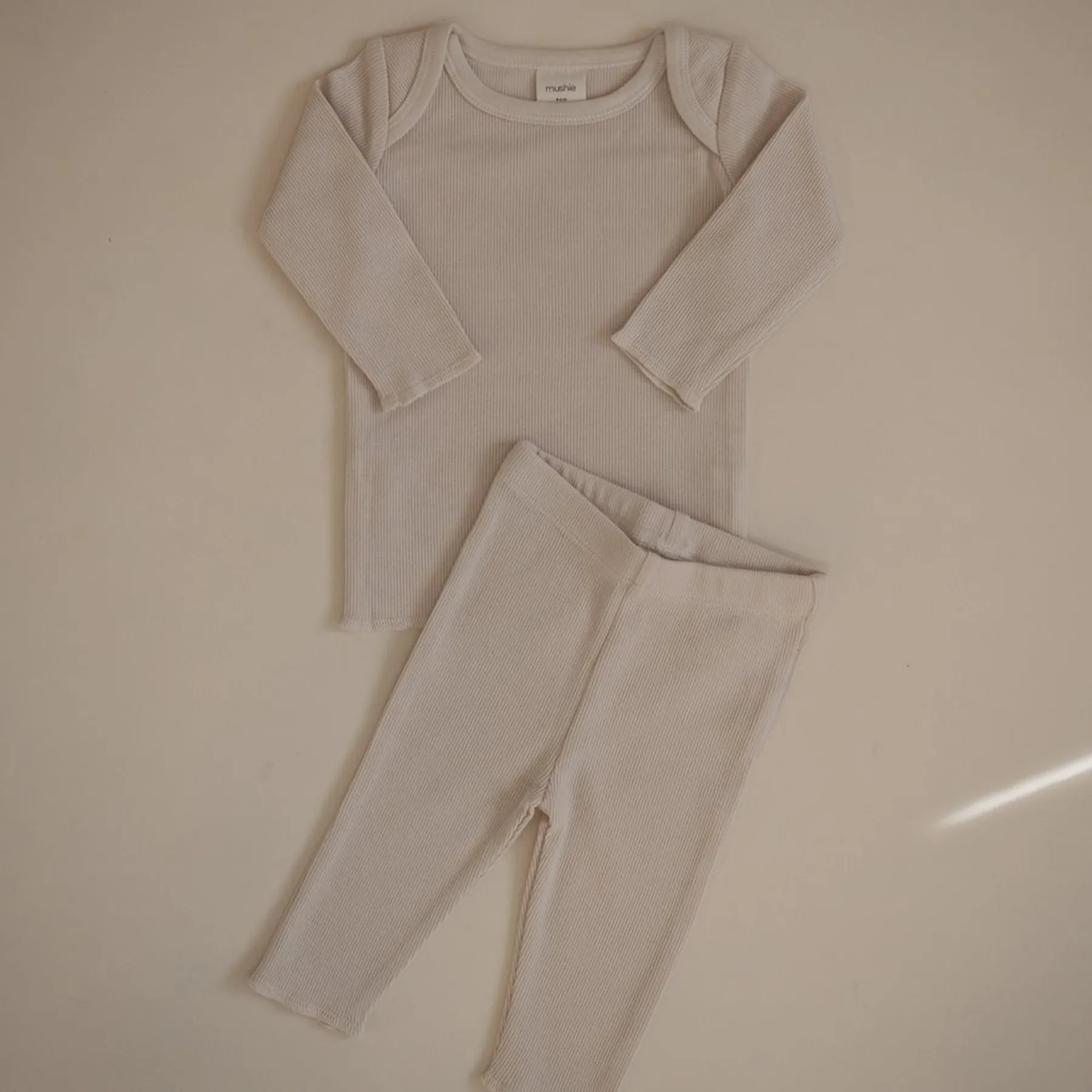 Bluză cu mâneci lungi și pantaloni, set 2 piese - 2