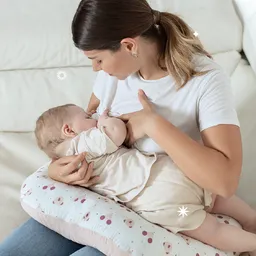 Pernă pentru alăptat, Hug baby - 2