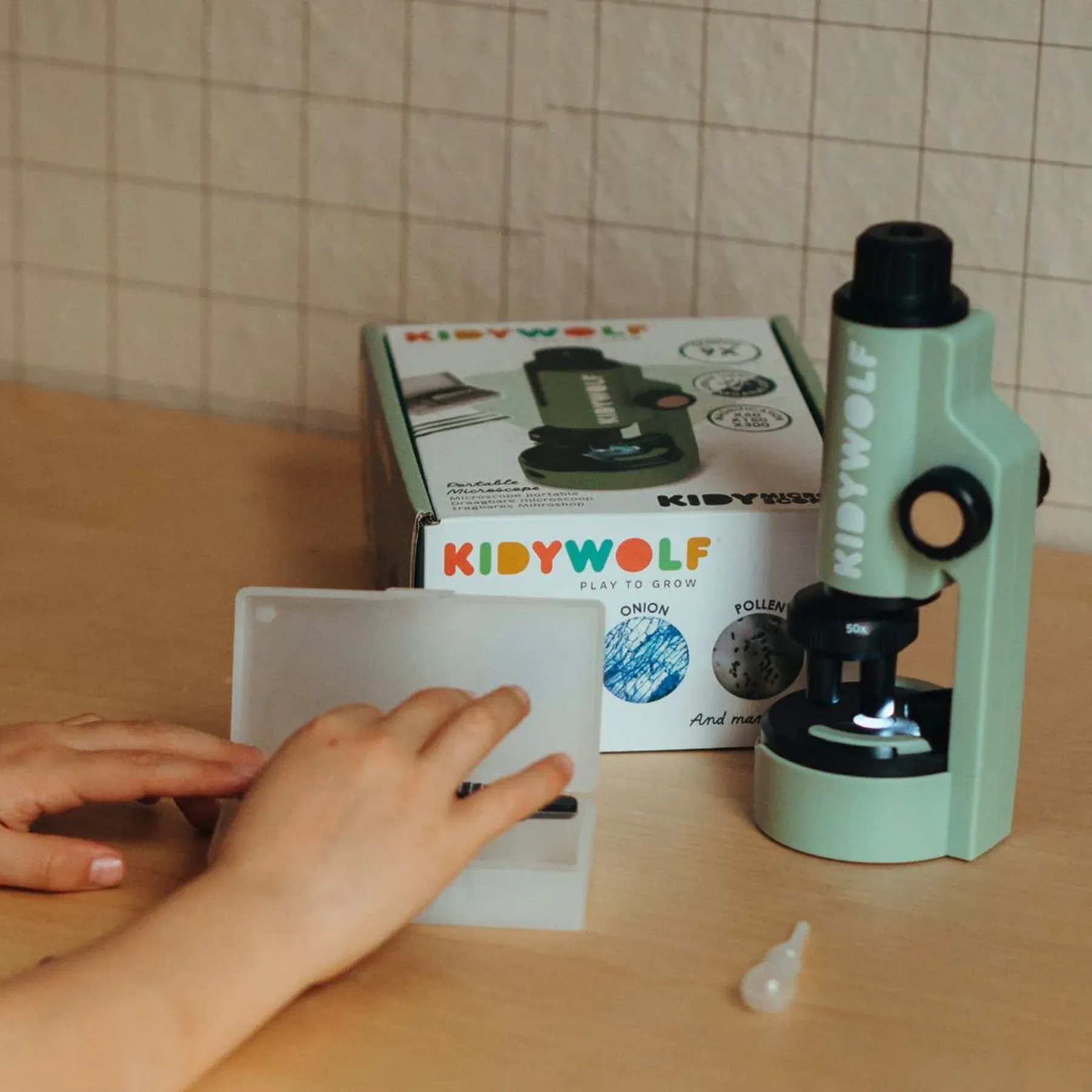 Microscop portabil pentru copii, KIDYMICROSCOPE - 2