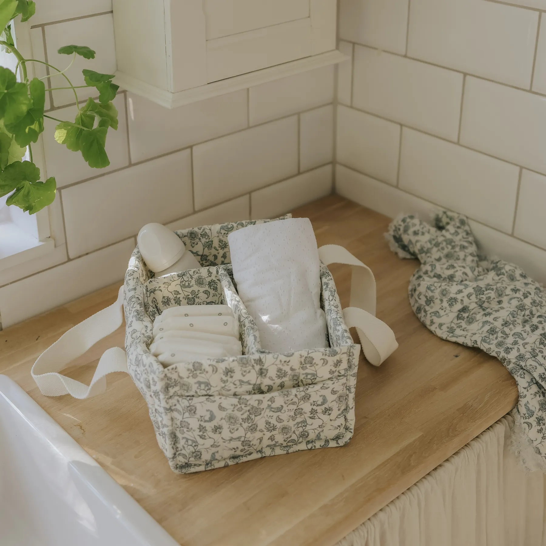 Geantă organizator pentru înfășat, Diaper Caddy - 5