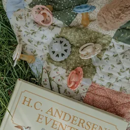 Suzetă din cauciuc natural, Fairytale x H.C Andersen - 4