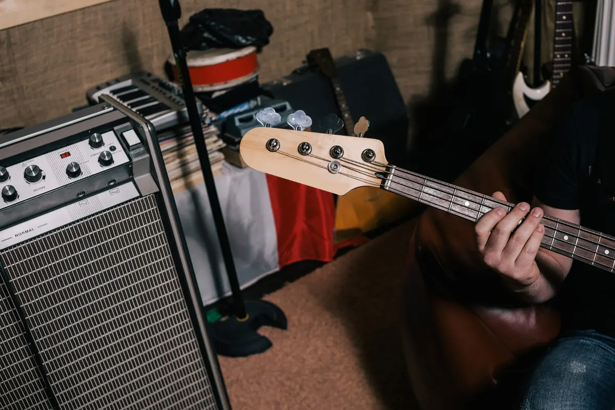 Guitar