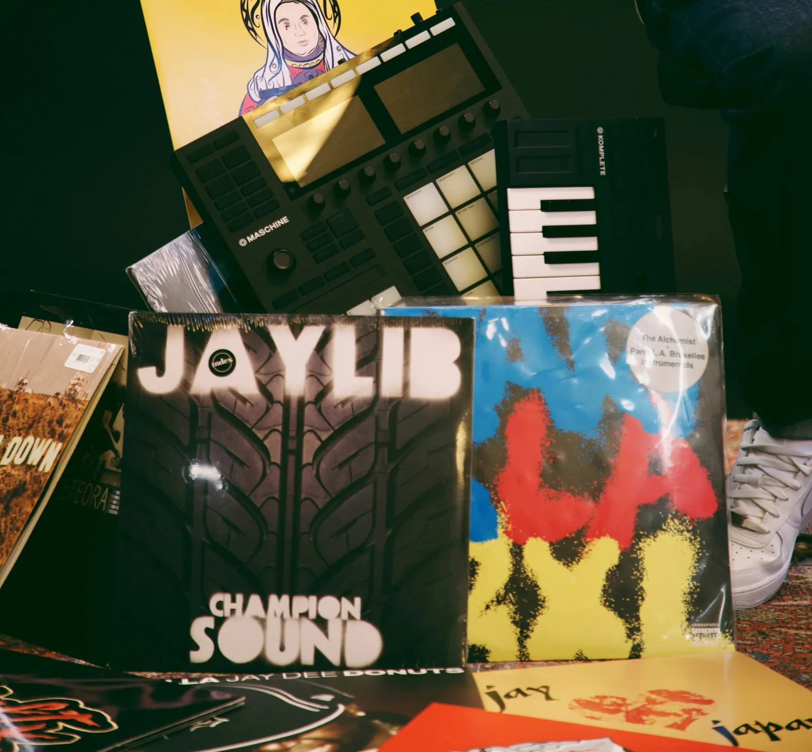 j dilla donuts samples jaylib records