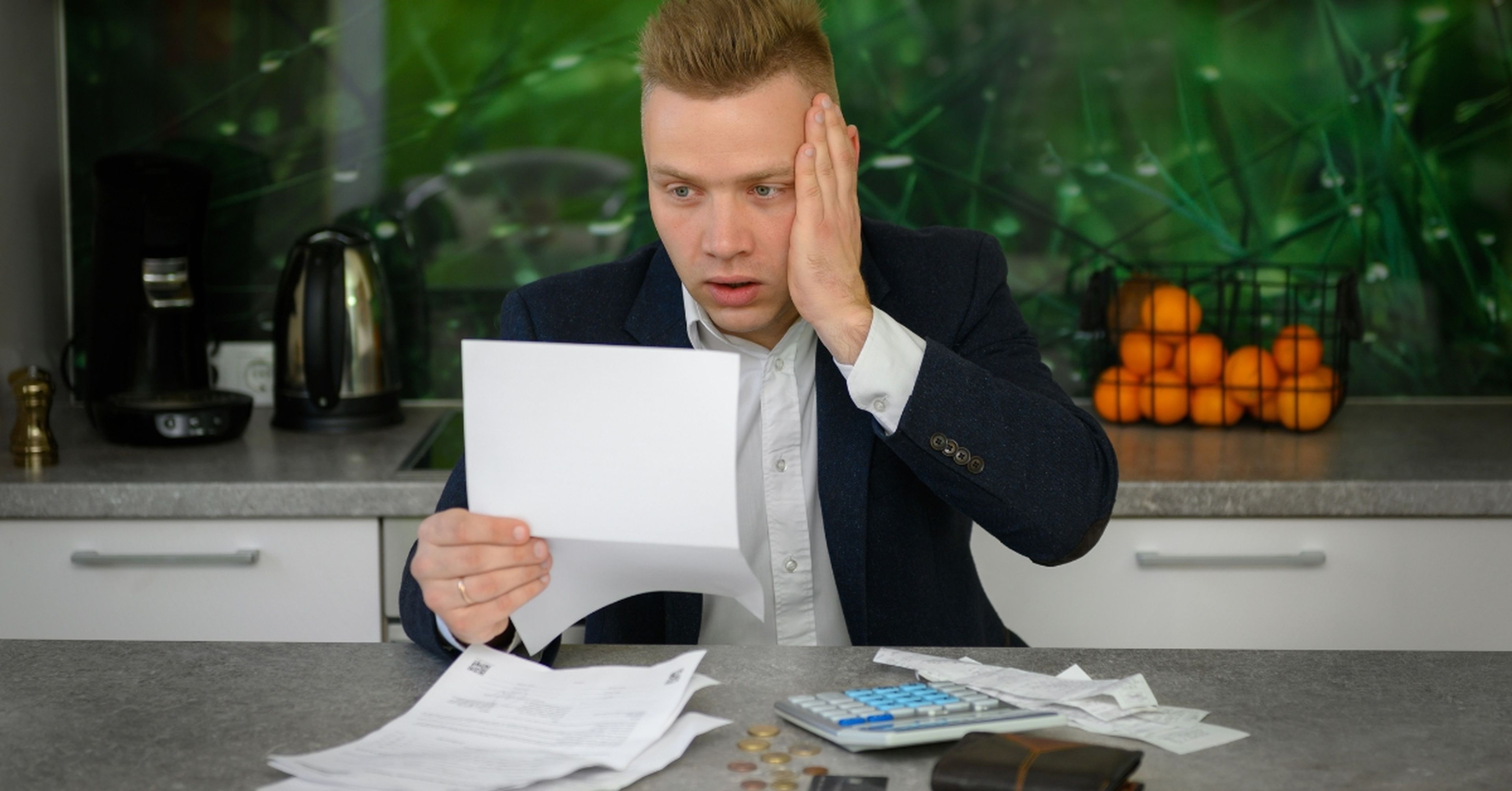 10 Crucial Lessons from Law School That Help You Avoid Legal Trouble in Everyday Life