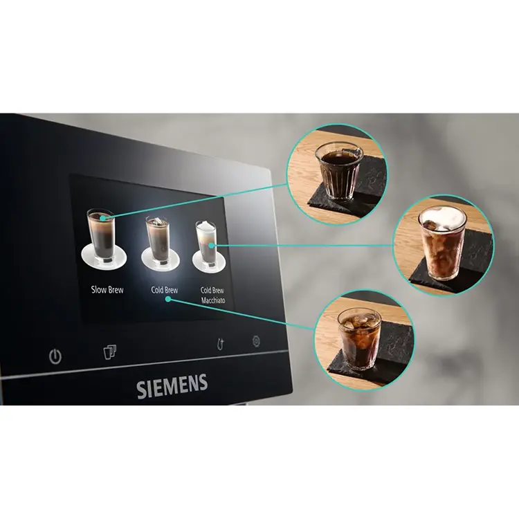 Display eines Kaffeevollautomaten mit Close-up von Spezialitaeten.