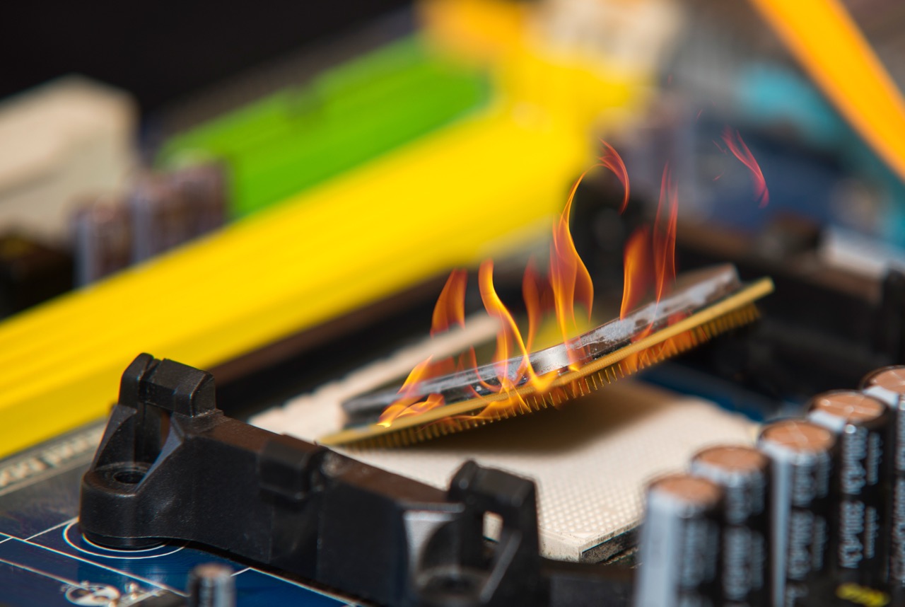 thuisbatterij component vliegt in brand