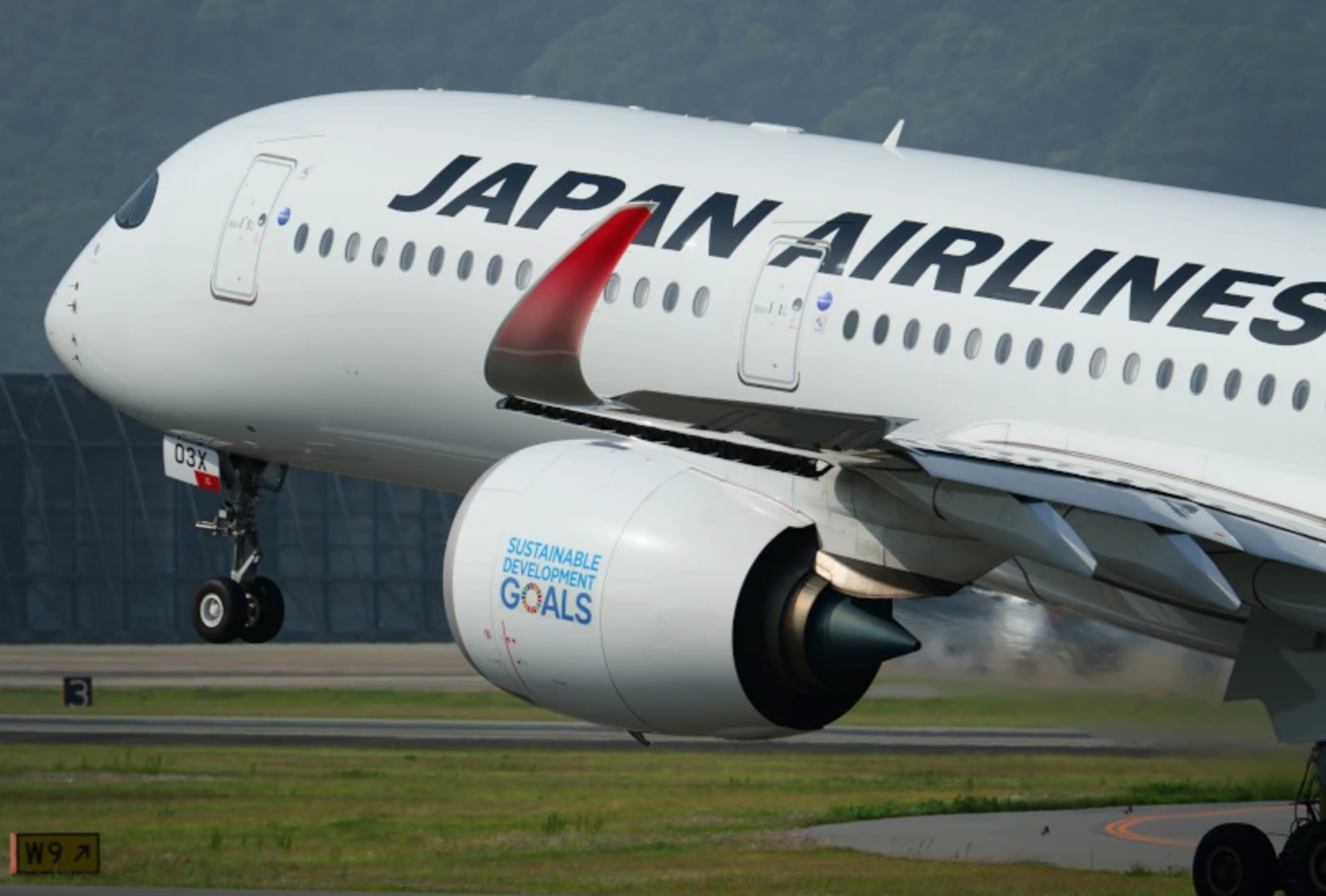 Züge, Flugzeuge und andere Fahrzeuge
