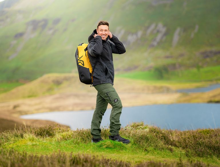 Hiking outfit  Hiking outfit, Summer hiking outfit women, Summer hiking  outfit