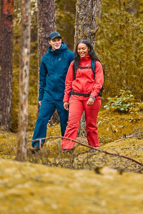 Tolle Outdoor-Bekleidung & Ausrüstung | RevolutionRace