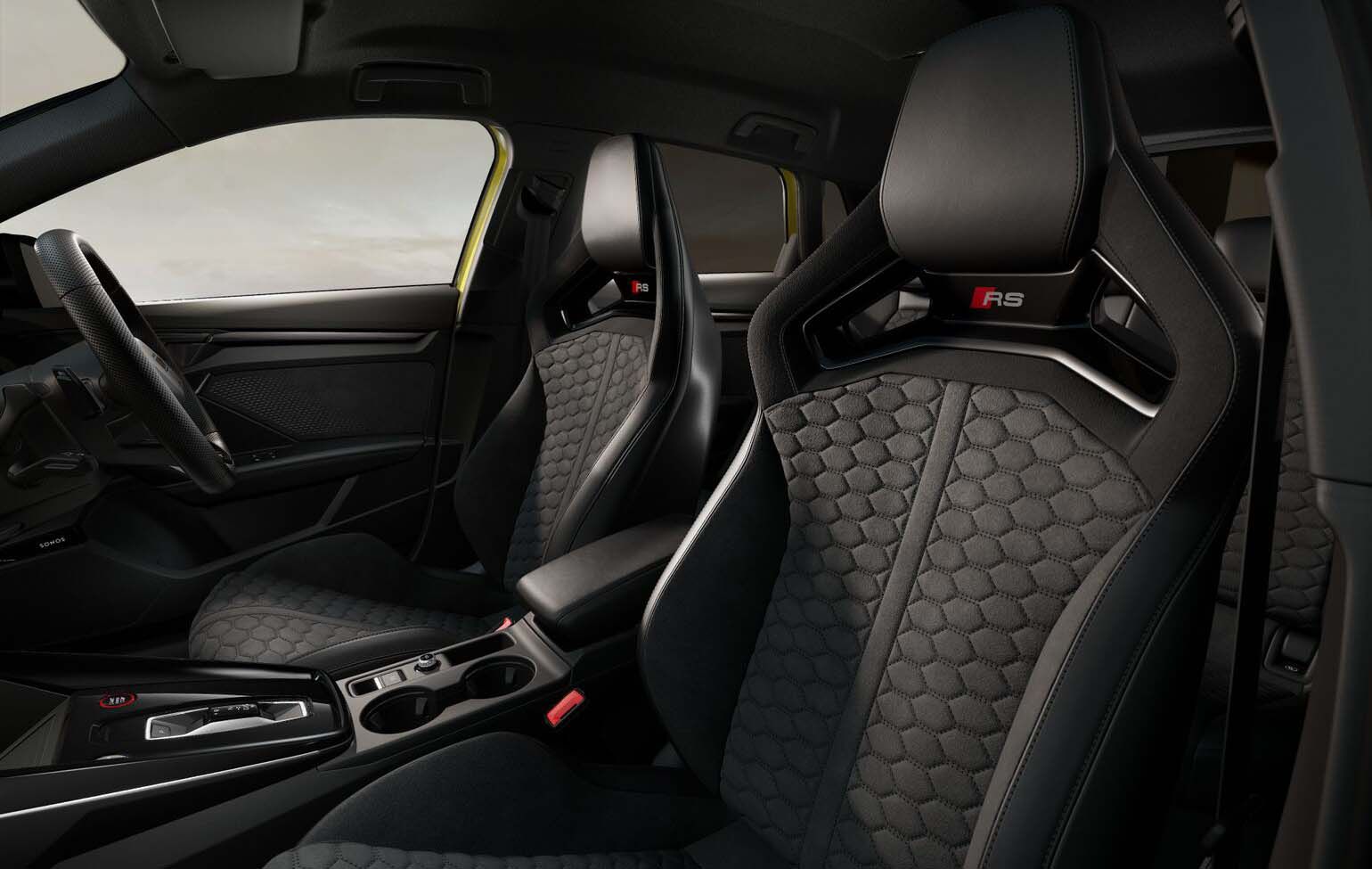 Audi A3 interior in Dinamica microfibre/leather, honeycomb, bucket seats: Black