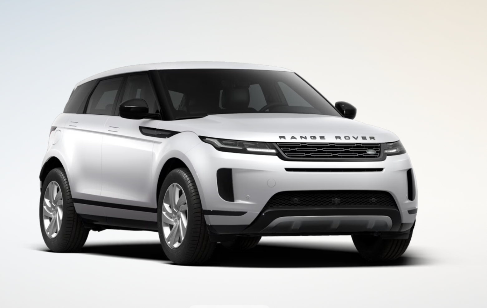 Range Rover Evoque finished in Ostuni Pearl White Premium Metallic
