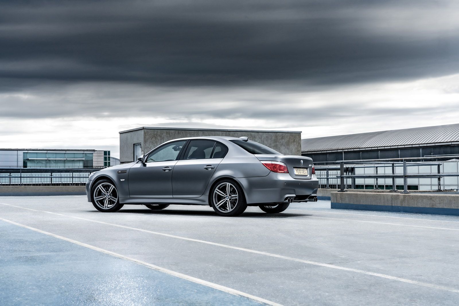 Grey BMW M5 (E60)
