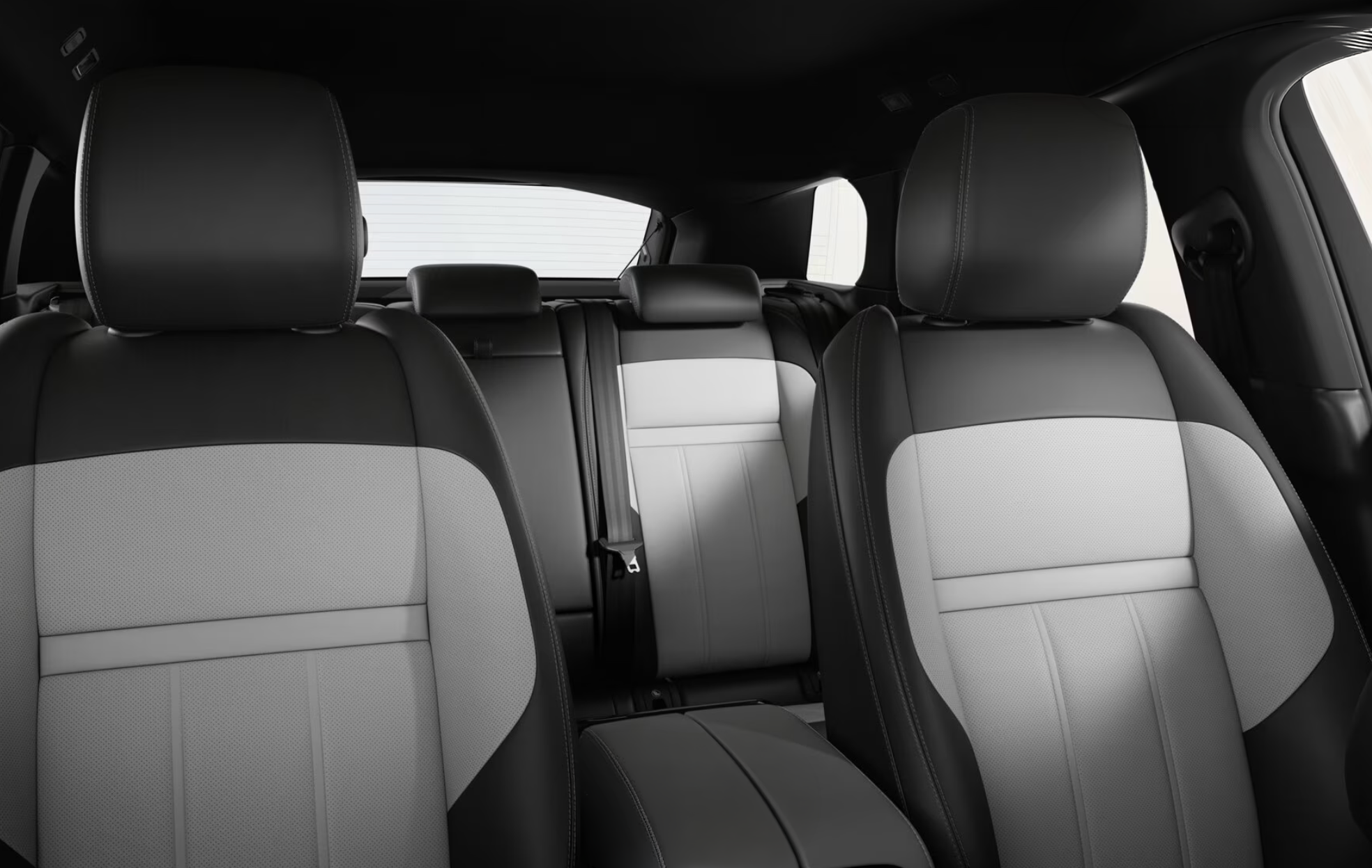 Range Rover Evoque with Cloud/Ebony interior with grained leather and contrast stitching