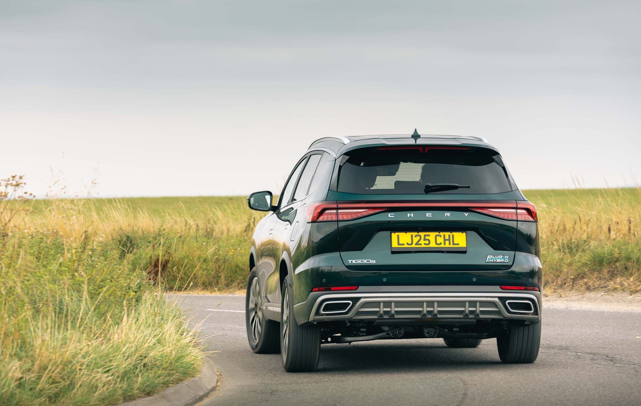Chery TIGGO 8 rear, driving